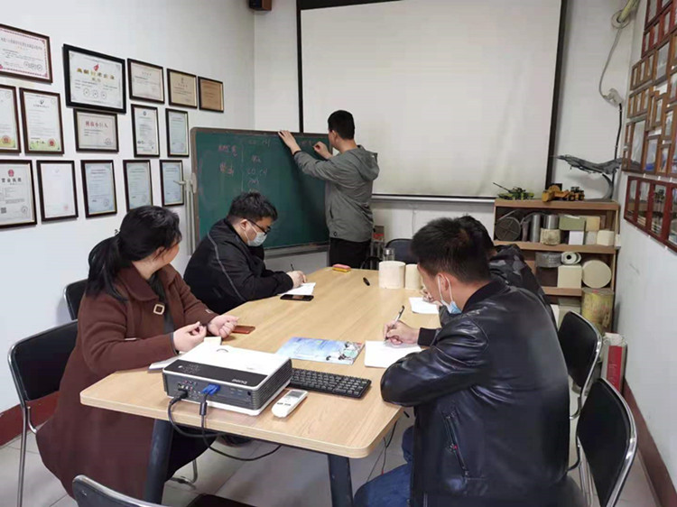 河北漢藍組織新人進行培訓(xùn)