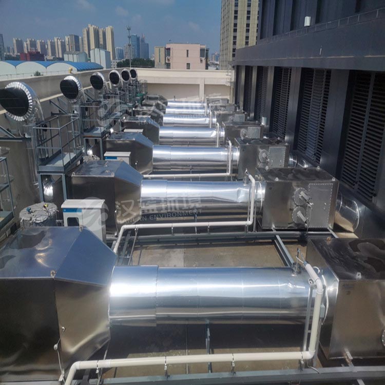 某數據中心柴油發電機組黑煙+脫硝尾氣凈化案例